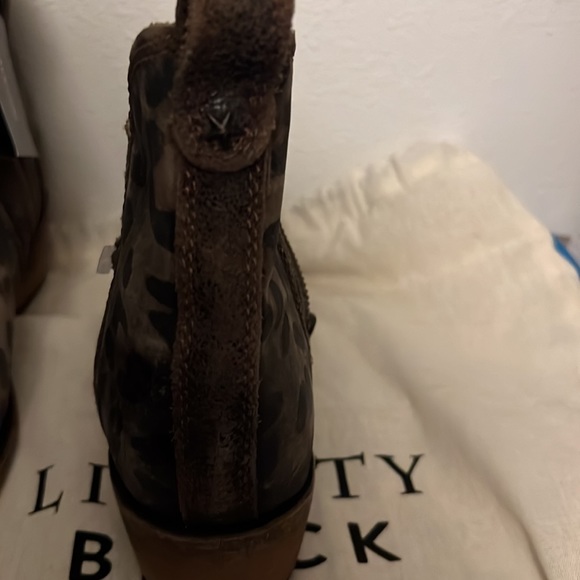 Liberty black cheetah boots size 8 never worn - Picture 5 of 6